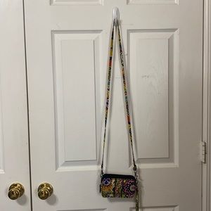 LAST CALL: Vera Bradley Crossbody Wristlet